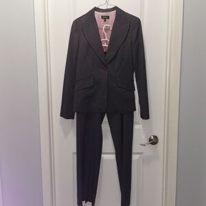 Bebe Grey‎ Pink Pinstripe Detail